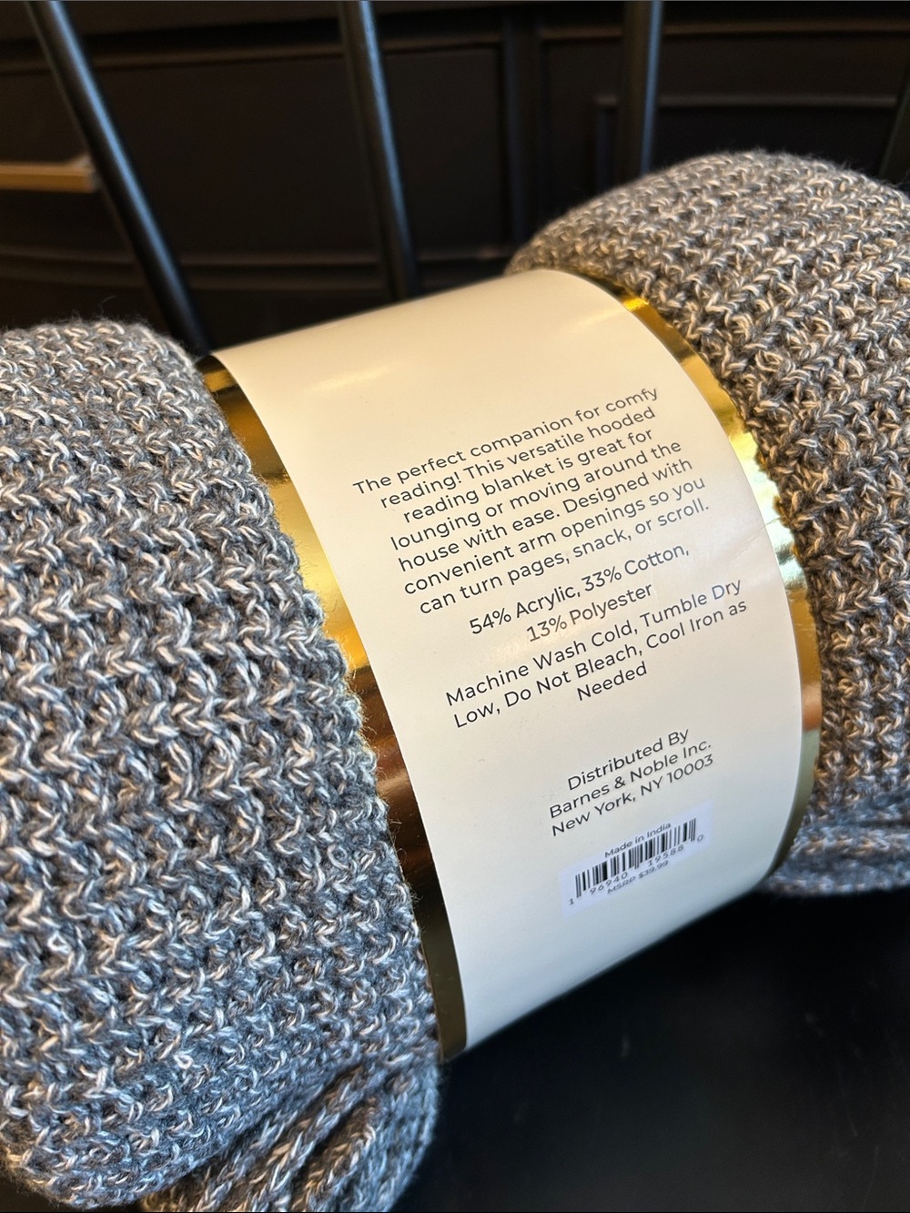 Barnes & Noble Hooded Fuzzy Reading Blanket in Gray and White - Picture 3 of 3
